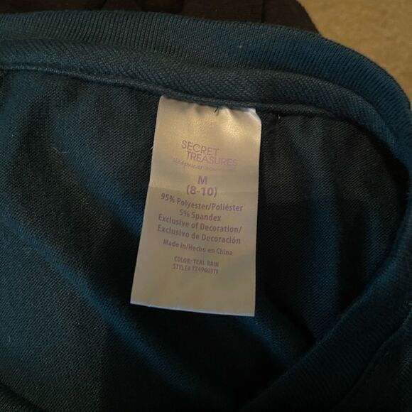 2/$15 Graphic Long Sleeve Top - Picture 3 of 3